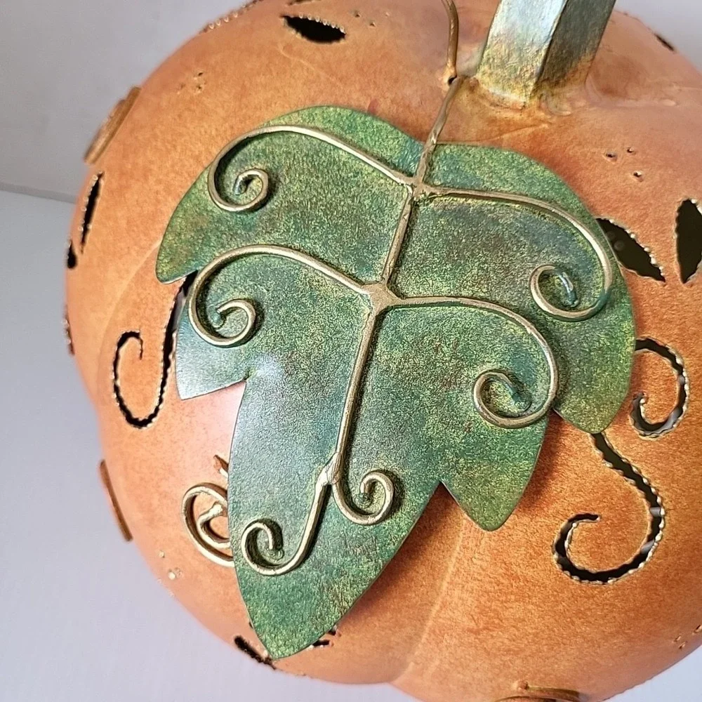 Vintage Halloween Jack-O-Lantern‎ Metal Art Deco Pumpkin Illuminate Pierced